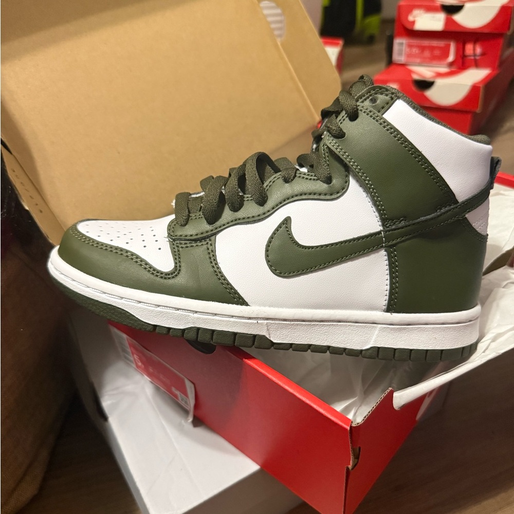 Nike Dunks (Grade School) Olive and White